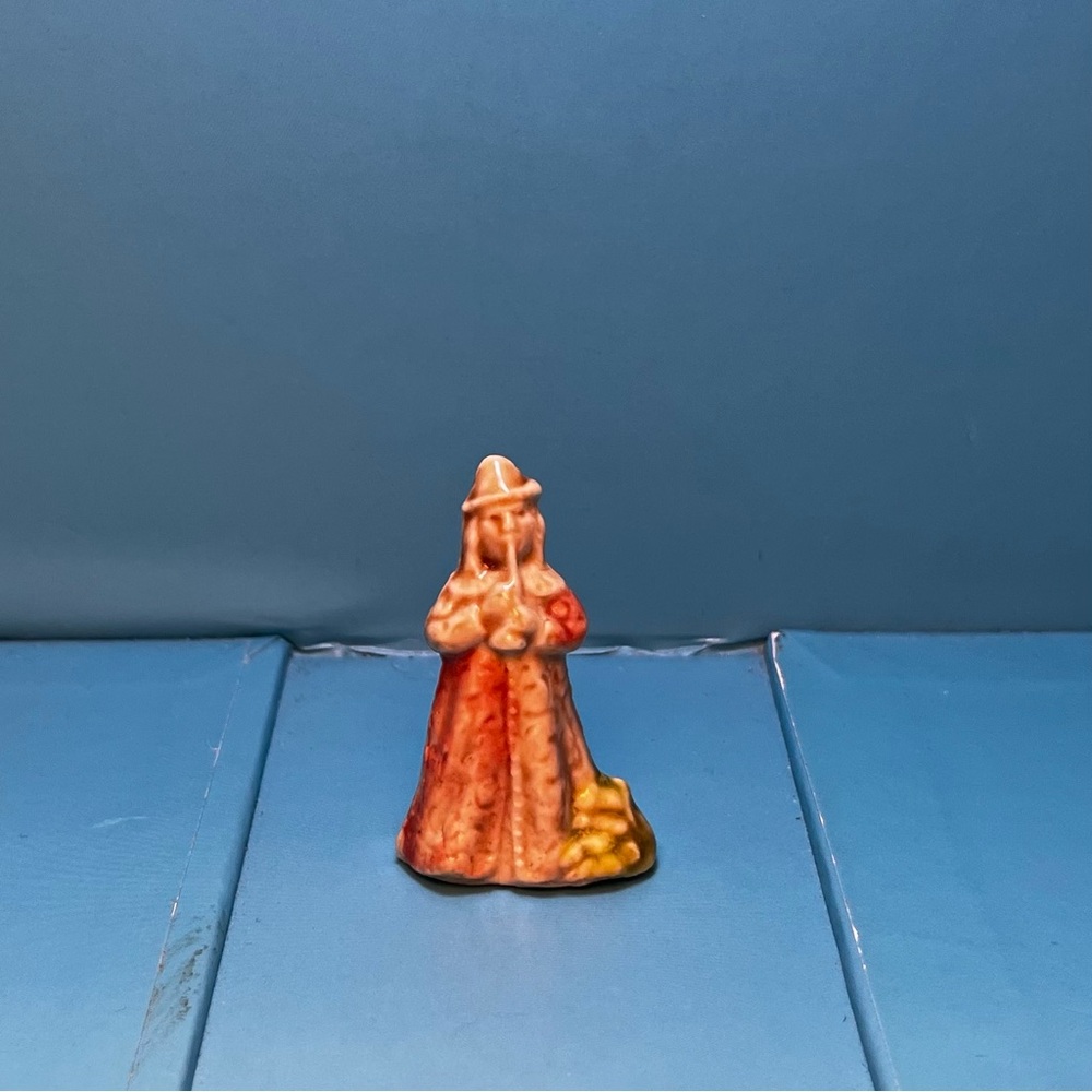Wade Whimsies - Red Rose Tea - Nursery Rhymes - Pied Piper